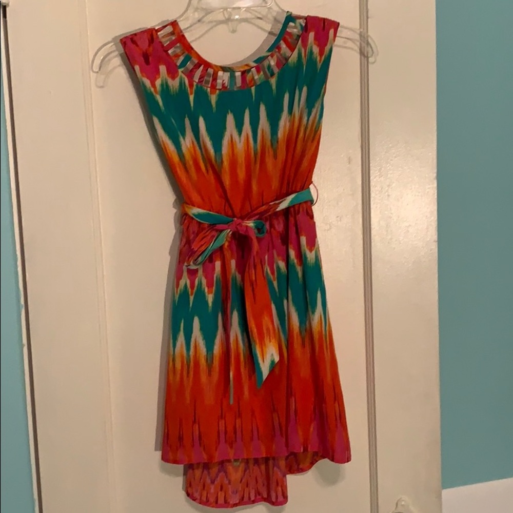 Adorable girls dress size 8